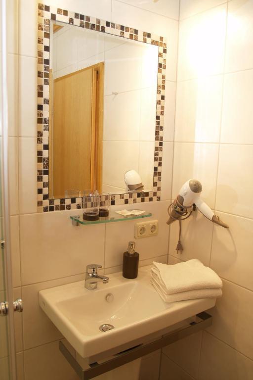 Hotel Haus Gertrud Simmerath Pokoj fotografie
